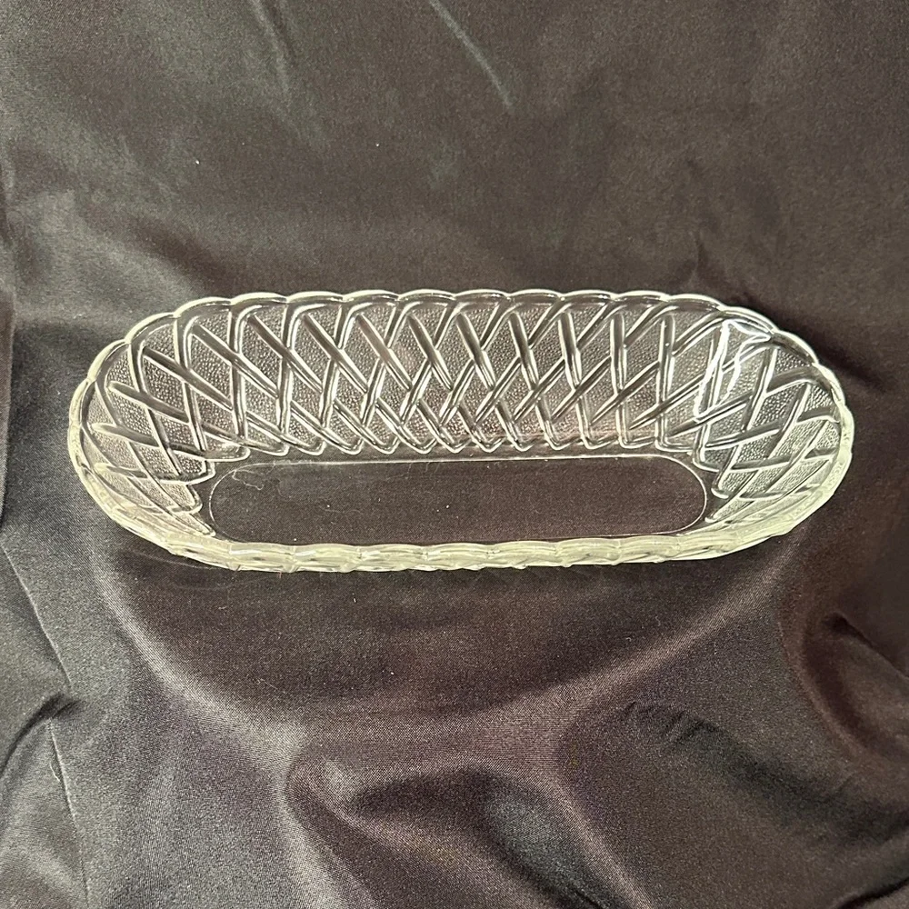 Indiana Glass Clear Glass Serving Tray/Celery Bowl - Picture 2 of 3